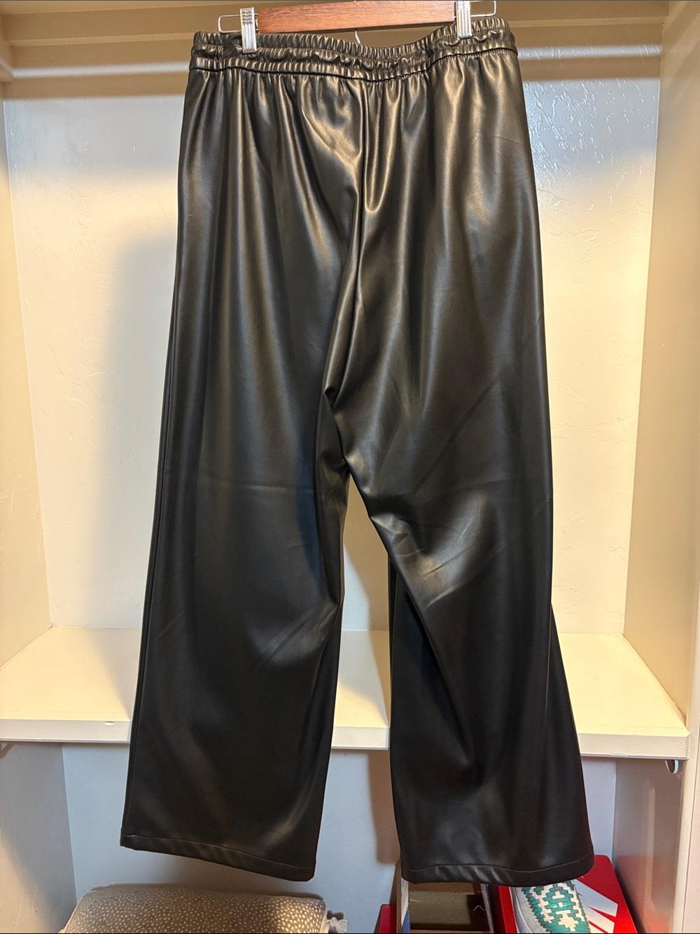 GAP Wide Leg Faux Leather Pants - Black - Picture 3 of 5